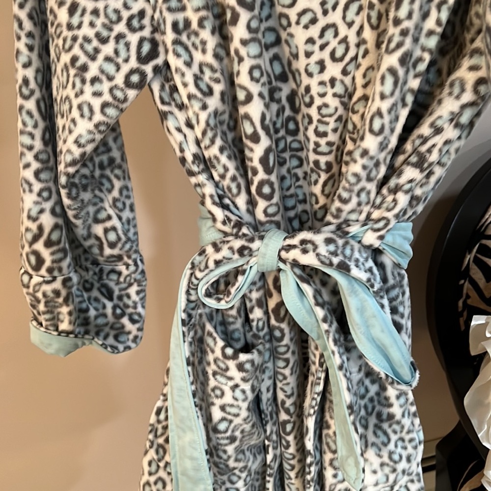 PJ Salvage Fleece Robe - Picture 2 of 6